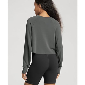 Sudadera Corta Personalizada para Mujer, Sudadera con Capucha Informal y Elegante, Manga Larga, 100% Algodón, Tela Suave, Ajuste Cómodo, Ropa Urbana Moderna - Product Image 4