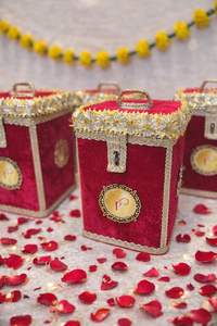 Caja Decorativa de Acero Inoxidable y Terciopelo, Hermética y Ecológica, para Dulces y Recuerdos de Boda, Regalos para Fiestas de Eid/Ramadán - Product Image 3