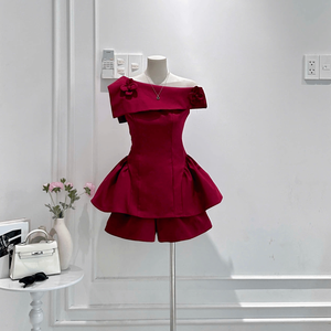 Vestidos Mini Casuales de Alta Gama Personalizados, Tejidos, con Hombros Descubiertos, Cintura Ajustada, Color Sólido, Estilo Elegante y Lujoso para Mujer - Product Image 2