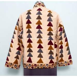 Veste Cotrise pour tous les festivals, broderie style bohème cousue à la main, manteau de festival bohème, style vintage décontracté, pour les vacances, la plage et les soirées - Product Image 5