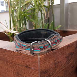 Collier de chien en cuir usiné fabriqué à la main collier de chiot rembourré de formation florale colliers de chien confortables en cuir véritable de haute qualité - Product Image 4