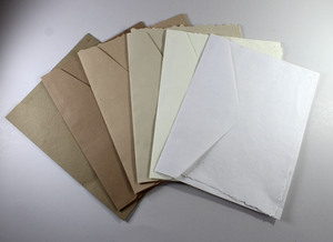 Promotional Gift <b>Sets</b> 250 Gsm Deckled Edge Card With Matching Envelop Recycled Handmade Paper From Cotton Fiber - Product Image 3
