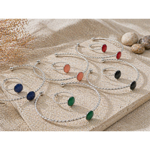 [Orbis] SURYEO Elegancia Retorcida de la Artesanía Coreana, Conjunto de Anillo y Pulsera Inspirado en Nudos Tradicionales con Metal Retorcido y Detalle de Ramio - Product Image 3