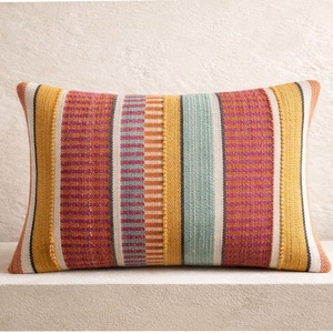 Funda de Cojín Tejida a Mano Multicolor de 12x20 Pulgadas, con Rayas Verticales Audaces, Texturizada, Decorativa, Estilo Boho - Product Image 1