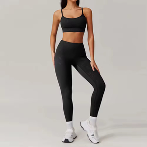 Conjunto de Yoga sin Costuras de 2 Piezas, Top Corto de Cintura Alta y Pantalones Cortos, Color Sólido, Espalda Cruzada, Ropa Deportiva para Mujer - Product Image 5
