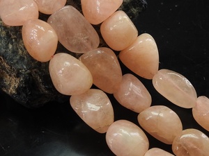 New Arrival Morganite 8-Inch Tumble Nugget Smooth Polished 9-15MM Long Loose Stone Handmade Bead Wholesale Nature Crystal - Product Image 4