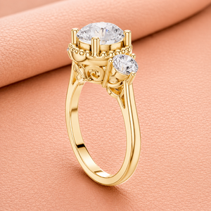 Anillo de Compromiso de Lujo en Oro Amarillo con Halo de Diamantes Cultivados en Laboratorio, Piedras Laterales, Claridad VVS1-VVS2, Chapado en Rodio, Joyería Fina para Novia - Product Image 3