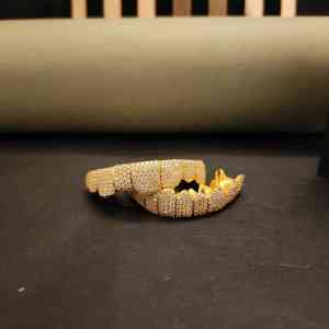 Ensemble de grillz personnalisés pour hommes, sertis de diamants, haut et bas, en argent sterling 925 plaqué or, sertissage pavé, bijoux hip-hop, 8,50 CT IDGL - Product Image 5