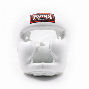 Protector de Cabeza para Boxeo Twins, Cuero PU Blanco, Protección Facial Completa, Cierre de Gancho y Bucle, Casco Deportivo Unisex para Adultos - Product Image 1