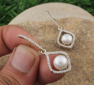 Boucles d'oreilles pendantes en argent sterling 925 avec nacre naturelle, pour femmes, brillance élevée, coquille blanche, bijoux de luxe pour les fêtes, cadeau - Product Image 2