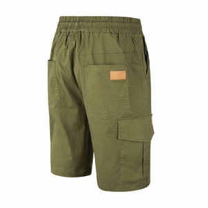 Shorts de sport pour hommes de qualité supérieure, couleur unie, coupe droite, avec logo personnalisé, shorts cargo avec poches, short cargo pour hommes - Product Image 5