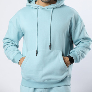 เสื้อฮู้ดผู้ชายสีฟ้าอ่อน แขนยาว สีพื้น ผ้าฟลีซโพลีเอสเตอร์ 100% ระบายอากาศได้ดี ทรงปกติ ใส่ได้ในฤดูหนาว - Product Image 1