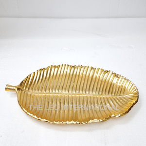 Ensemble de 2 plateaux et assiettes créatifs de luxe faits à la main en aluminium doré, design circulaire sous glaçure - Product Image 2