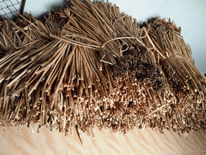 Export Grade Sun Dried Water Hyacinth Material Natural Raw Fiber Bulk Factory Supply - Product Image 1