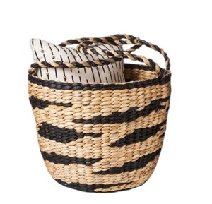 Cesta de Jacinto de Agua de Dos Tonos con Asas Trenzadas Gruesas, Cesta de Almacenamiento Hecha a Mano para Decoración y Organización del Hogar - Product Image 1