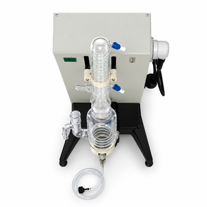 Unidad de Destilación Vertical Compacta con Calentador de Cuarzo y Condensador de Borosilicato para Uso Farmacéutico y de Laboratorio - Product Image 6