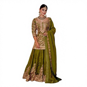 Lancement de la nouvelle collection de sharara palazzo de créateur en tissu de soie chinon lourde, modèle de soirée avec broderie à motifs. - Product Image 1