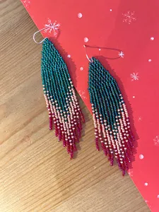 Pendientes brillantes, pendientes de cuentas verdes y rojas, pendientes con flecos, pendientes de cuentas brillantes, regalo para ella, regalo de noche, regalo de Navidad - Product Image 2