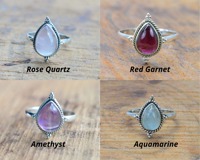 Anillo de Plata de Ley de Alta Calidad con Piedra de Pera, Larimar, Ónix, Ojo de Tigre, Cornalina, Prehnita, con Engaste de Bisel y Forma de Lágrima