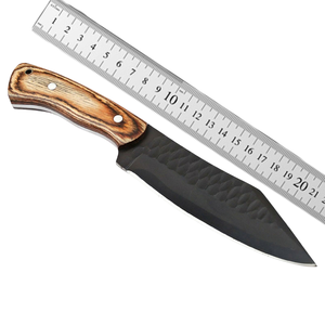 Couteau de camping noir artisanal, manche en bois, lame en acier inoxydable texturé, OEM, lame fixe personnalisée, cadeau utilitaire pour l'extérieur - Product Image 5