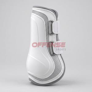 Bottes de brossage pour chevaux avec intérieur lisse, ajustement flexible et fermetures robustes pour un mouvement confortable pendant l'entraînement. - Product Image 3