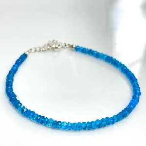Perles de pierres précieuses en apatite néon naturelle facettées, rondelles, 3 à 4 mm, pour la fabrication de bracelets faits main, minimalistes, pour femmes. - Product Image 1
