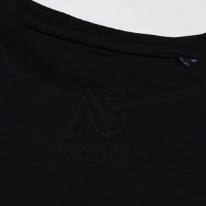 T-shirt à manches longues en coton/polyester durable, caractéristiques écologiques, options personnalisables, design confortable, texture lisse, pour homme - Product Image 5