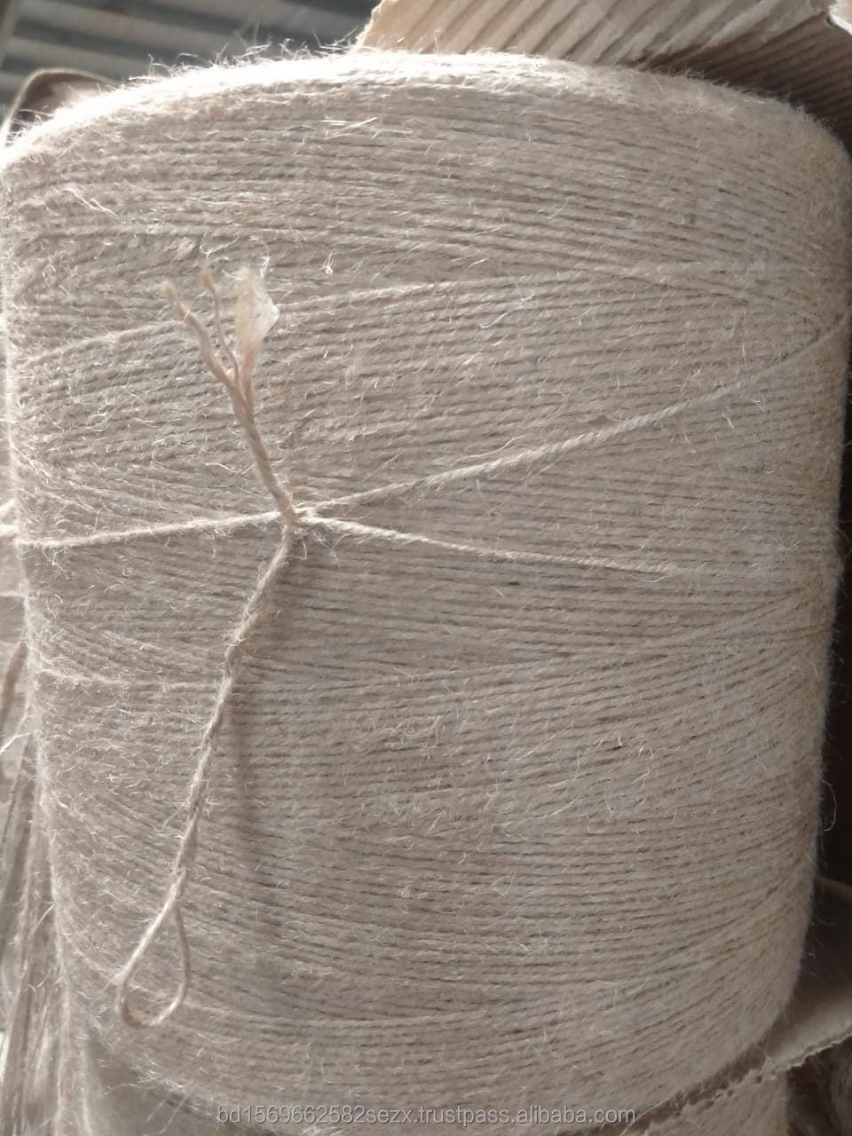 100% natural jute color