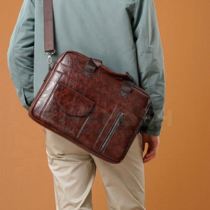 Leather <b>Laptop</b> <b>Bag</b> High Quality Material With Secure Storage Compartments Perfect For <b>Work</b> Travel And Professional Use - Product Image 4