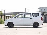 WuLing Hongguang REEV HYBRID 2025 : Mini-fourgon électrique économique avec versions 5 portes 5 places et 5 portes 7 places
