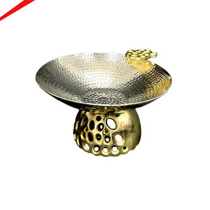 Bol décoratif de table en aluminium de haute qualité avec support en forme de bois de cerf doré, petit bol pour snacks, fruits et noix, idéal pour la cuisine et le service - Product Image 2