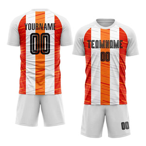 Ensemble de maillots de football personnalisés pour hommes, impression sublimée, spandex/polyester, col en V, manches courtes, séchage rapide, respirant, toutes saisons - Product Image 1