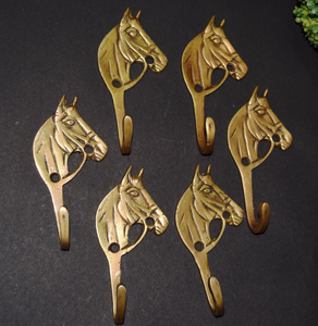 Gancho de latón decorativo para baño, ganchos de pared antiguos con diseño de caballo, doble gancho para pared y puerta para abrigos y sombreros - Product Image 1