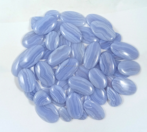 Vente en gros de pierres précieuses naturelles en agate bleue dentelle, semi-précieuses, ovales, en forme de poire, CABS, pour la fabrication de bijoux en argent/laiton - Product Image 1