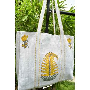 Sac fourre-tout bohème en coton fait main, broderie, fermeture éclair solide, design spacieux, haute qualité, poche intérieure réversible, grand format - Product Image 1