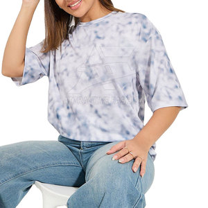 T-shirt femme personnalisé effet délavé, tissu premium, coupe décontractée pour la collection lifestyle moderne et décontractée - Product Image 4