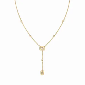 Colgante de Diamante Cultivado en Laboratorio con Forma Redonda y Esmeralda en Oro Amarillo de 18K, Collar con 41 Piezas de Diamantes - Product Image 4