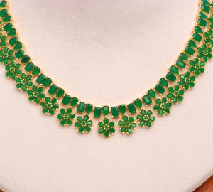 Handmade Flower Hanging Necklace Set | Emerald Green 22K Gold Plated Jewelry for Women Bridal Jewelry At Factory Price - Product Image 3