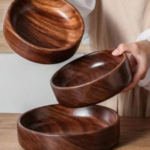 Bol de fête classique en bois naturel, écologique, fabriqué à la main, sans danger pour les aliments, pour une utilisation en cuisine - Product Image 1