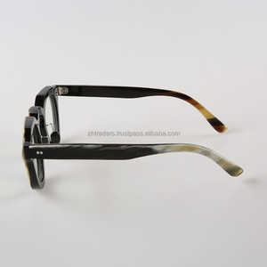 แว่นตาเขาควายทำด้วยมือดีไซน์ใหม่วัสดุอินทรีย์เป็นมิตรกับสิ่งแวดล้อมสีปรับแต่งได้ทันสมัยคลาสสิกพรีเมี่ยม - Product Image 5