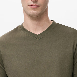 Collection d'été avec col en V / Service OEM, design à manches courtes pour l'été, design extérieur avec logo et tissu doux - Product Image 2