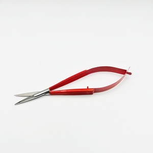 Tijeras de Acero Inoxidable con Punta Curva TP para Recortar Pestañas y Cejas, con Cuchilla Afilada, para Diestros - Product Image 1
