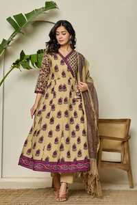 Ensemble de costume Anarkali élégant en coton beige bordeaux 60x60 avec kurta, pantalon et dupatta doux à imprimé traditionnel fait main pour femmes - Product Image 2