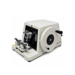 Microtome manuel rotatif Spencer |   Système de réglage fin du porte-lame pour la sectionnement précis des tissus en laboratoire - Product Image 1
