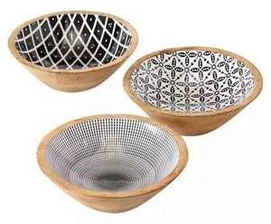 Bol artisanal en bois massif au design unique et durable, avec finition alimentaire, pour un usage quotidien, disponible au meilleur prix du marché - Product Image 4