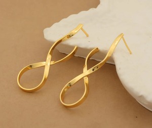 Pendientes de Latón Estilo Yoga, Diseño Ayurvédico, Coloridos, Precio de Fábrica al por Mayor, Artesanía en Metal de Latón - Product Image 1