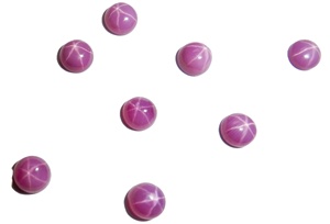 Rubí Estrella Redondo de 4x4 mm, 1 Quilate, Creado en Laboratorio, Cabujón Pulido con Efecto de Estrella de 6 Puntas para Joyería - Product Image 4