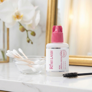 [RUMILASH] Protein Pretreatment Strawberry Scented Foundation Private Label Salon Grade <b>Lash</b> <b>Primer</b> Supply - Product Image 1