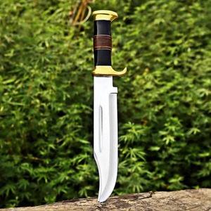 Cuchillo Bowie Hecho a Mano de Acero Inoxidable con Hoja de Punta Caída y Mango de Madera, Cuchillo de Caza con Funda de Cuero para Uso en Exteriores - Product Image 2