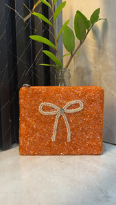Sac à main élégant et durable pour femmes, orné de perles, fermeture éclair, doublure en coton léger, pochette de soirée pour mariages, fêtes et événements - Product Image 5